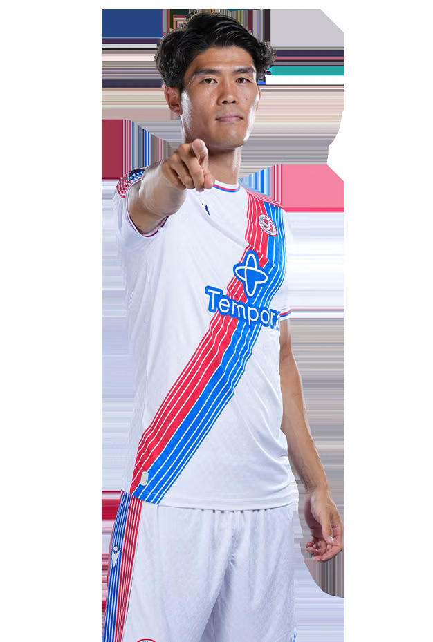 Takehiro Tomiyasu, Crystal Palace player for the 2026-27 season